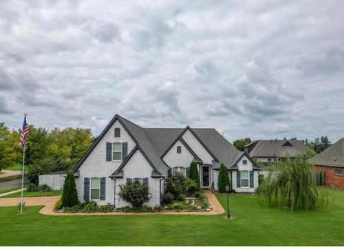 240 Hedge Rose Blvd, Somerville, TN, 38068-6928 | Card Image