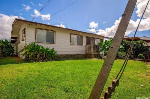94-941 Awanei St, Waipahu, HI, 96797-3117 | Card Image