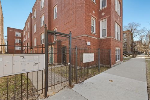 4-543 E 60th St, Chicago, IL, 60637-2433 | Card Image