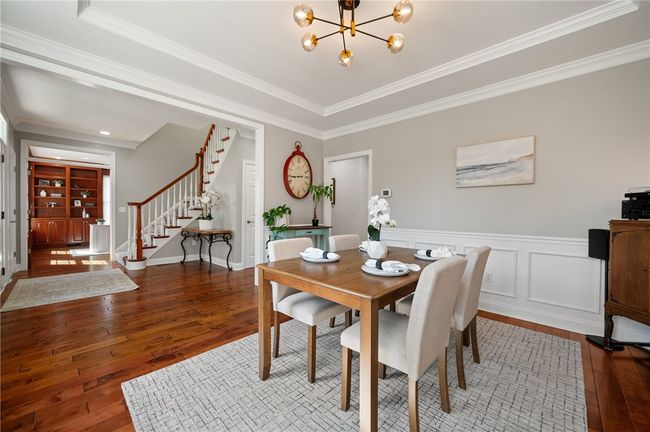 205 Erin Dr, House other with 5 bedrooms, 5 bathrooms and 3 parking in Cranberry Twp PA | Image 13