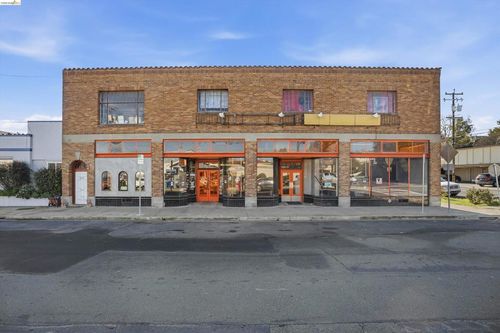 511 3rd St, Rodeo, CA, 94572-1112 | Card Image