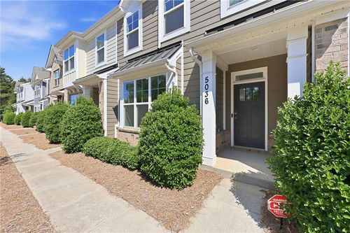 5036 David Cox Rd, Charlotte, NC, 28269-0357 | Card Image