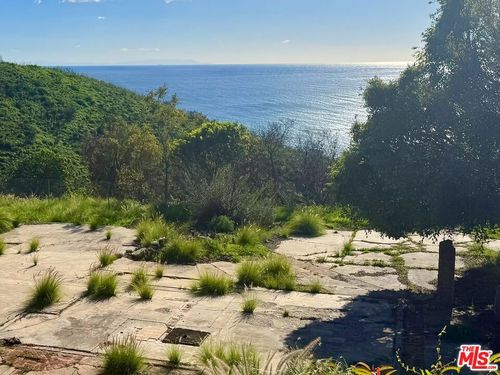 20654 Eaglepass Dr, Malibu, CA, 90265-5211 | Card Image