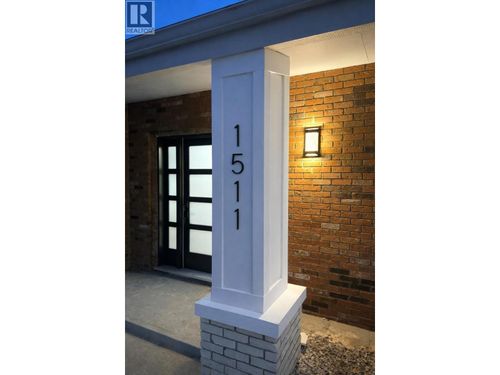 1511 Alward St, Prince George, BC, V2M2G7 | Card Image