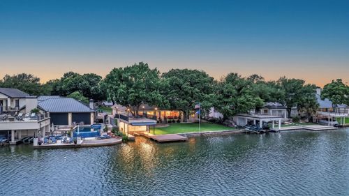 909 Red Sails Drive, Horseshoe Bay, TX, 78657 | Card Image