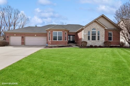 16404 S Lexington Drive, Plainfield, IL, 60586 | Card Image