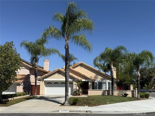 40015 Festival Rd, Murrieta, CA, 92562-3857 | Card Image