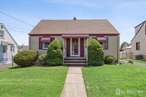 78 Bernard St, Carteret, NJ, 07008-1305 | Card Image