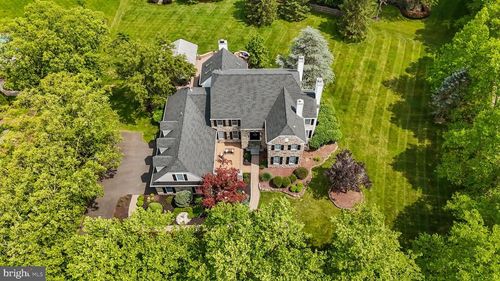 4605 Twinbrook Cir, DOYLESTOWN, PA, 18902-1283 | Card Image