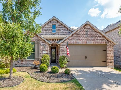 716 Esk Ave, Celina, TX, 75009-6318 | Card Image