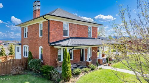 1503 Virginia St, Johnson City, TN, 37604-7322 | Card Image