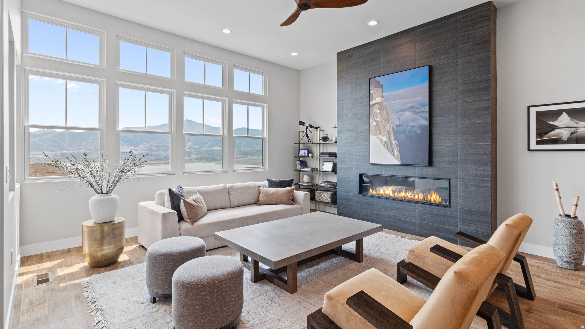 Residential in Hideout 5