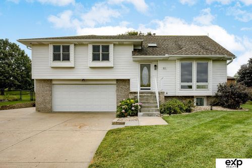 831 Calais St, Bellevue, NE, 68123-3636 | Card Image