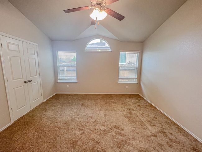 248 Geode Ln, House other with 4 bedrooms, 2 bathrooms and 4 parking in Jarrell TX | Image 7
