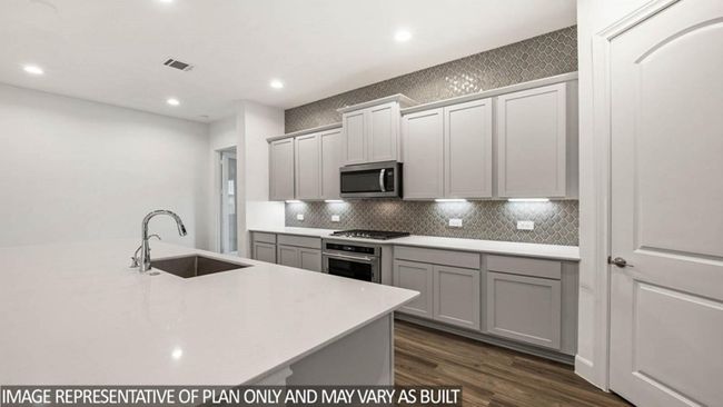 4420 Wapama Falls Loop, House other with 4 bedrooms, 3 bathrooms and 3 parking in Conroe TX | Image 5