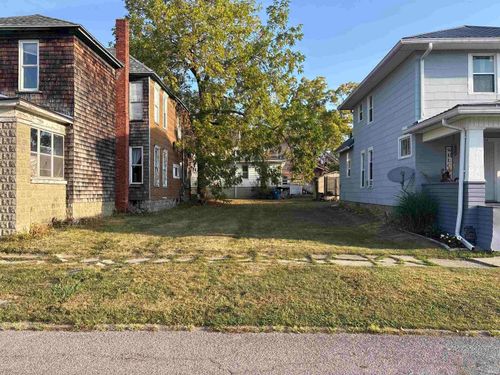 202 E King St, Garrett, IN, 46738-1106 | Card Image