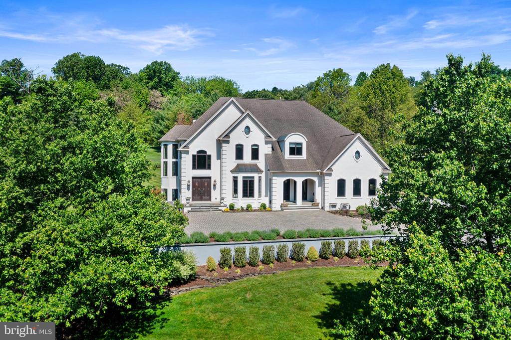 Residential in KENNETT SQUARE