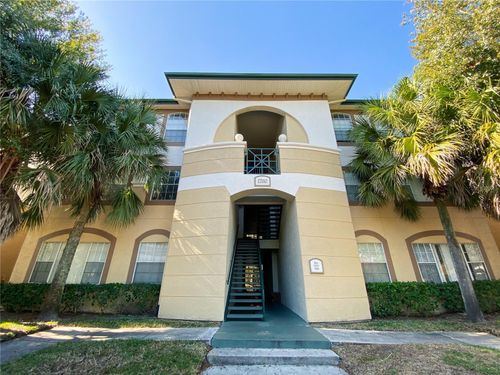 apt-822-17110 Carrington Park Dr, TAMPA, FL, 33647-2632 | Card Image
