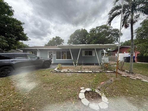 710 N 66th Ter, Hollywood, FL, 33024-7634 | Card Image