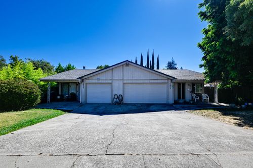 5955-5953 Moss Creek Cir, Fair Oaks, CA, 95628-2714 | Card Image