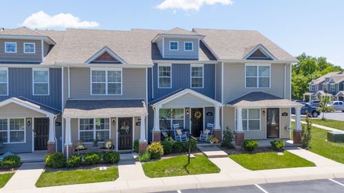 389 Sam Houston Cir, Clarksville, TN, 37040-6280 | Card Image