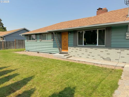 2130 Yolanda Ave, Springfield, OR, 97477-1718 | Card Image