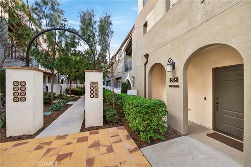 928 E Twill Ct, Anaheim, CA, 92802 | Card Image