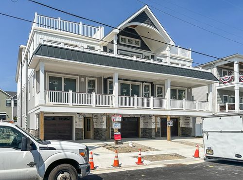 428-428 W Lincoln Ave, Wildwood, NJ, 08260-2020 | Card Image