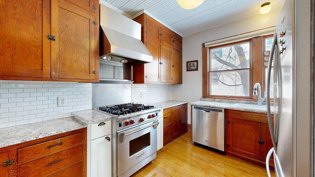 Kitchen | Image 8