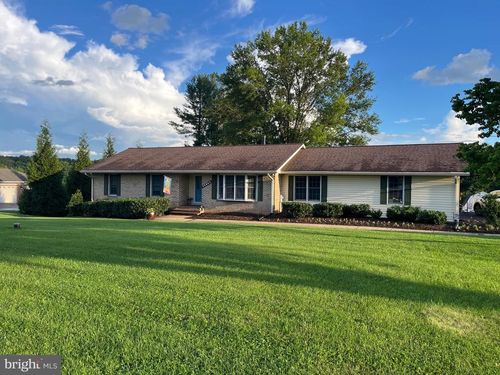 15861 Union Chapel Rd, WOODBINE, MD, 21797-7707 | Card Image