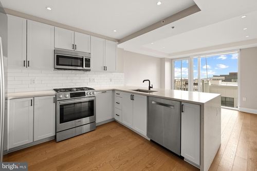 apt-507-925 N Fairfax St, ALEXANDRIA, VA, 22314-5549 | Card Image