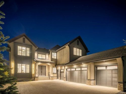 {{alt}} | Card Image