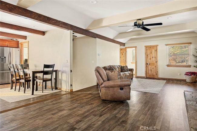 29230 Lakeview Ln, House other with 3 bedrooms, 3 bathrooms and null parking in Cedar Glen CA | Image 7