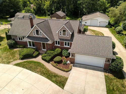 45821 North Ave, Macomb, MI, 48042-5241 | Card Image