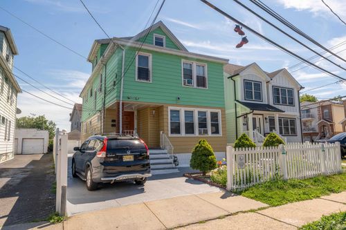 860-862 Garden St, Elizabeth, NJ, 07202 | Card Image
