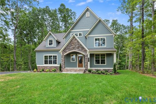 8401 Abercrombie Dr, Chesterfield, VA, 23838-5527 | Card Image