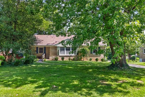 805 Sunset Dr, Danville, KY, 40422-1156 | Card Image