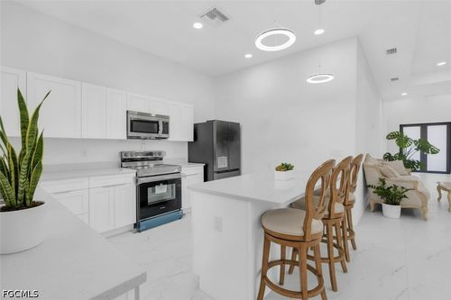 1021 Chiquita Blvd, Cape Coral, FL, 33993 | Card Image