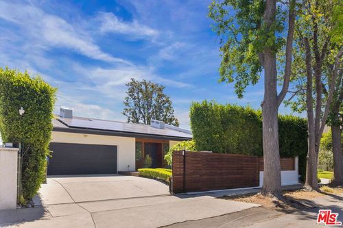 4426 Irvine Ave, Studio City, CA, 91602-1914 | Card Image