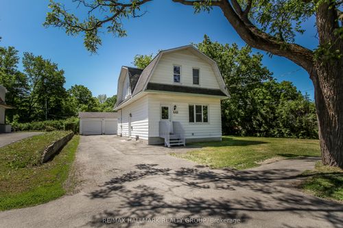 448 Pleasant Park Rd, Ottawa, ON, K1H5N1 | Card Image
