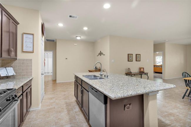 This home has neutral paint throughout. | Image 21