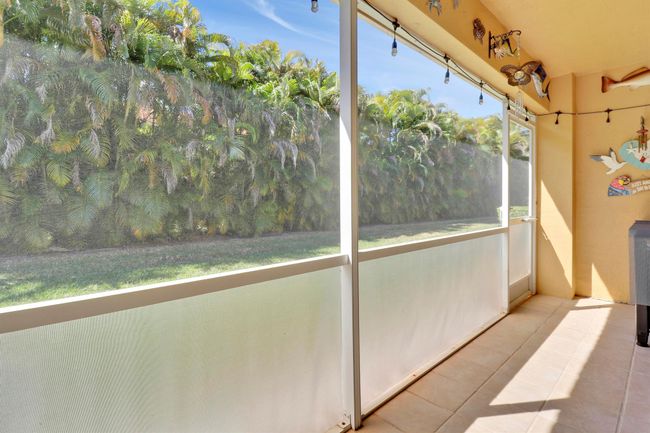 6170 Sugar Loaf Ln, Condo with 3 bedrooms, 3 bathrooms and null parking in West Palm Beach FL | Image 29