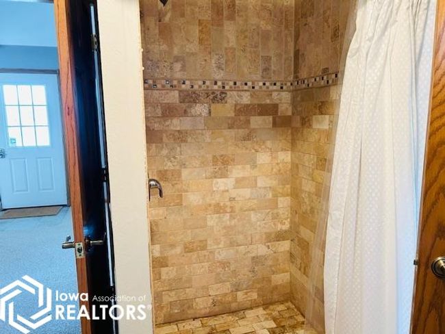 111 Cottage Ln, House other with 3 bedrooms, 2 bathrooms and null parking in Montezuma IA | Image 23