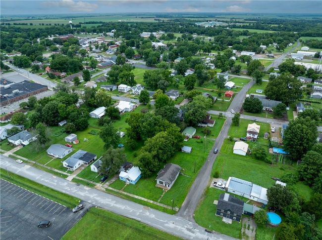 245 Randolph St, House other with 2 bedrooms, 1 bathrooms and null parking in TIPTON MO | Image 58