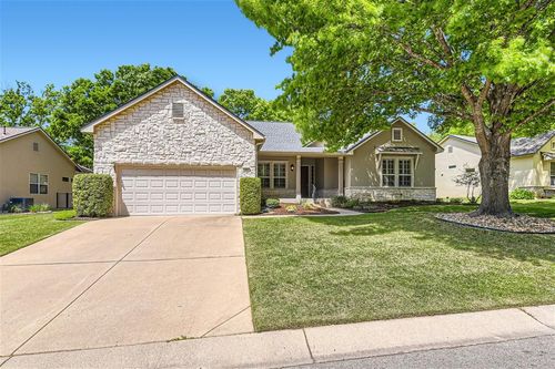 196 Whispering Wind Dr, Georgetown, TX, 78633-4506 | Card Image