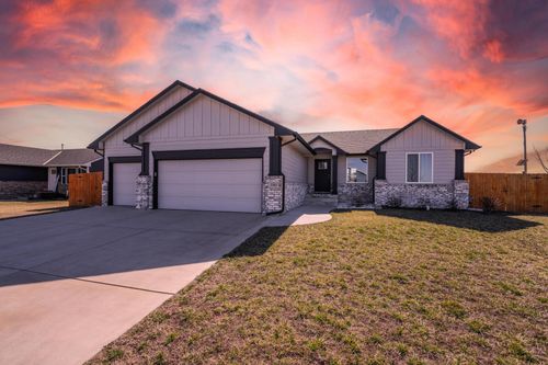 2203 E Watercress St, Andover, KS, 67002-8969 | Card Image