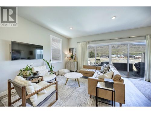 7012 Wren Dr, Osoyoos, BC, V0H1V5 | Card Image