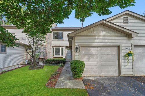 218 E Forest Knoll Dr, Palatine, IL, 60074-1114 | Card Image