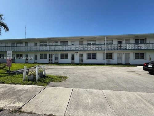 apt-10-55 Nw 204th St, Miami Gardens, FL, 33169-2642 | Card Image
