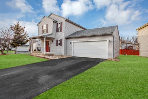 813 Rose Lane, HARVARD, IL, 60033 | Card Image